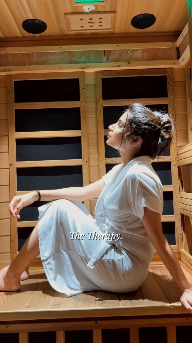 Far Infrared Sauna Relaxing Therapy Session at Tathya Wellness